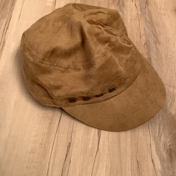 Skull brown vegan suede hat - Picture 3 of 7